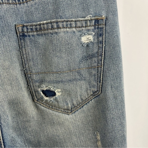 American Eagle Mom Jeans Size 0 Distressed High Waist Light Wash Cali - Picture 6 of 10